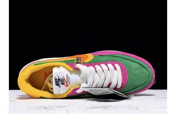 Green Waffle LD Pine  Nike Sacai BV0073-301 0120